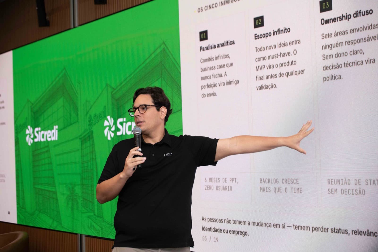 Aurimar Nogueira palestrando no Summit Sicredi